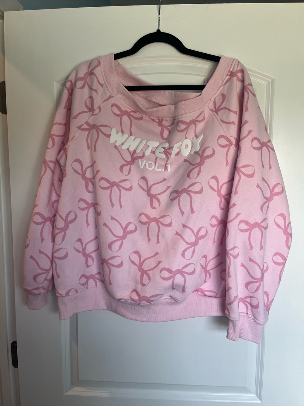 White Fox Vol.1 Pink Bow Print Sweatshirt - Picture 2 of 5
